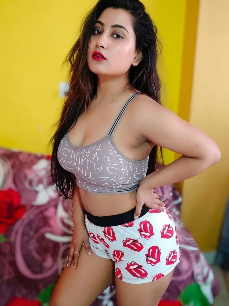 Anusmita in Udgir, Maharashtra